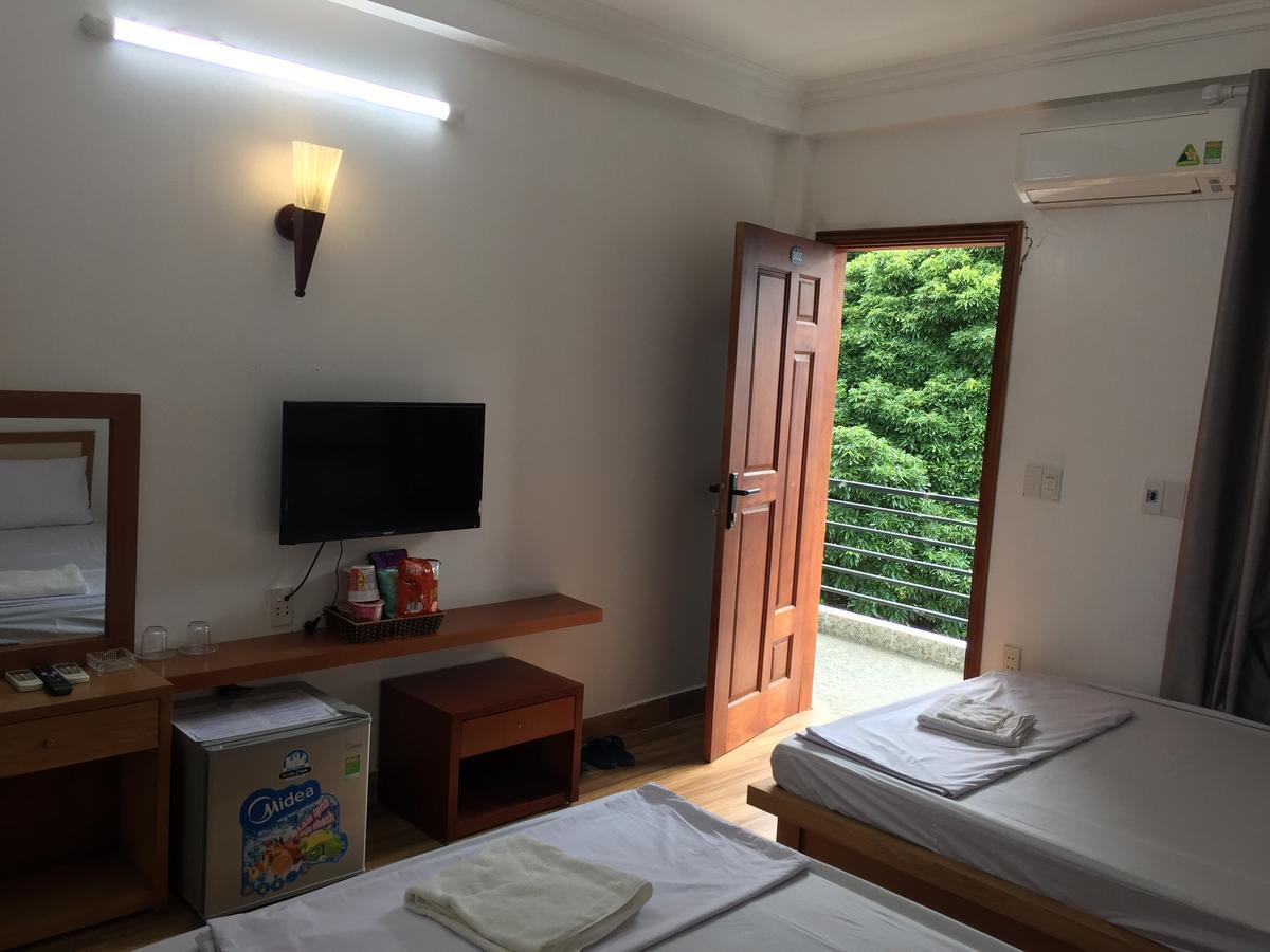 Hotel Hanh Hoa Chan Chau Buitenkant foto